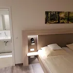 Hotel Clemenswerther Hof 3*