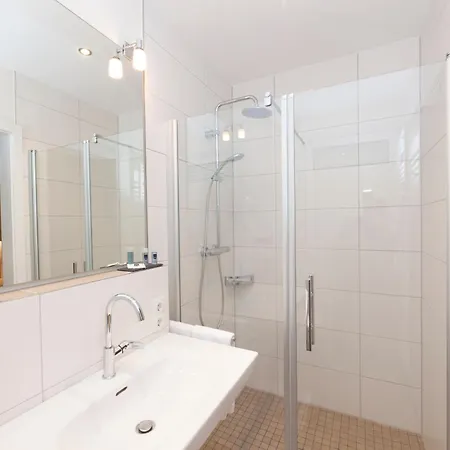 Clemenswerther Hof Otel 3*