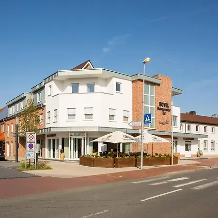 Hotel Clemenswerther Hof 3*